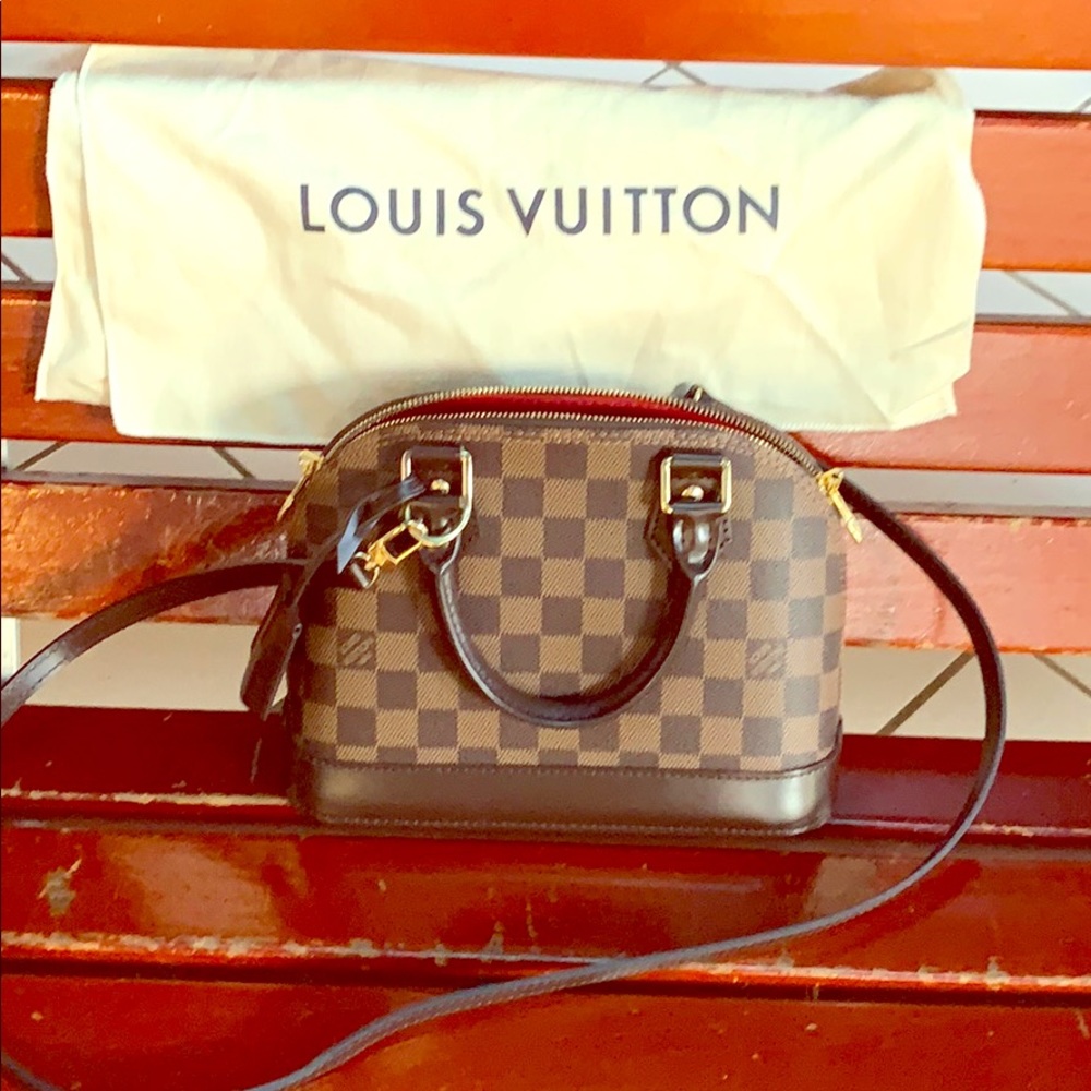 Louis Vuitton Purse